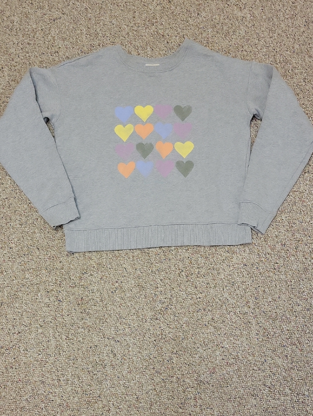 Pact Light Gray Women's Heart-Print Pullover Sweater Small Love Is Love Gorpcore